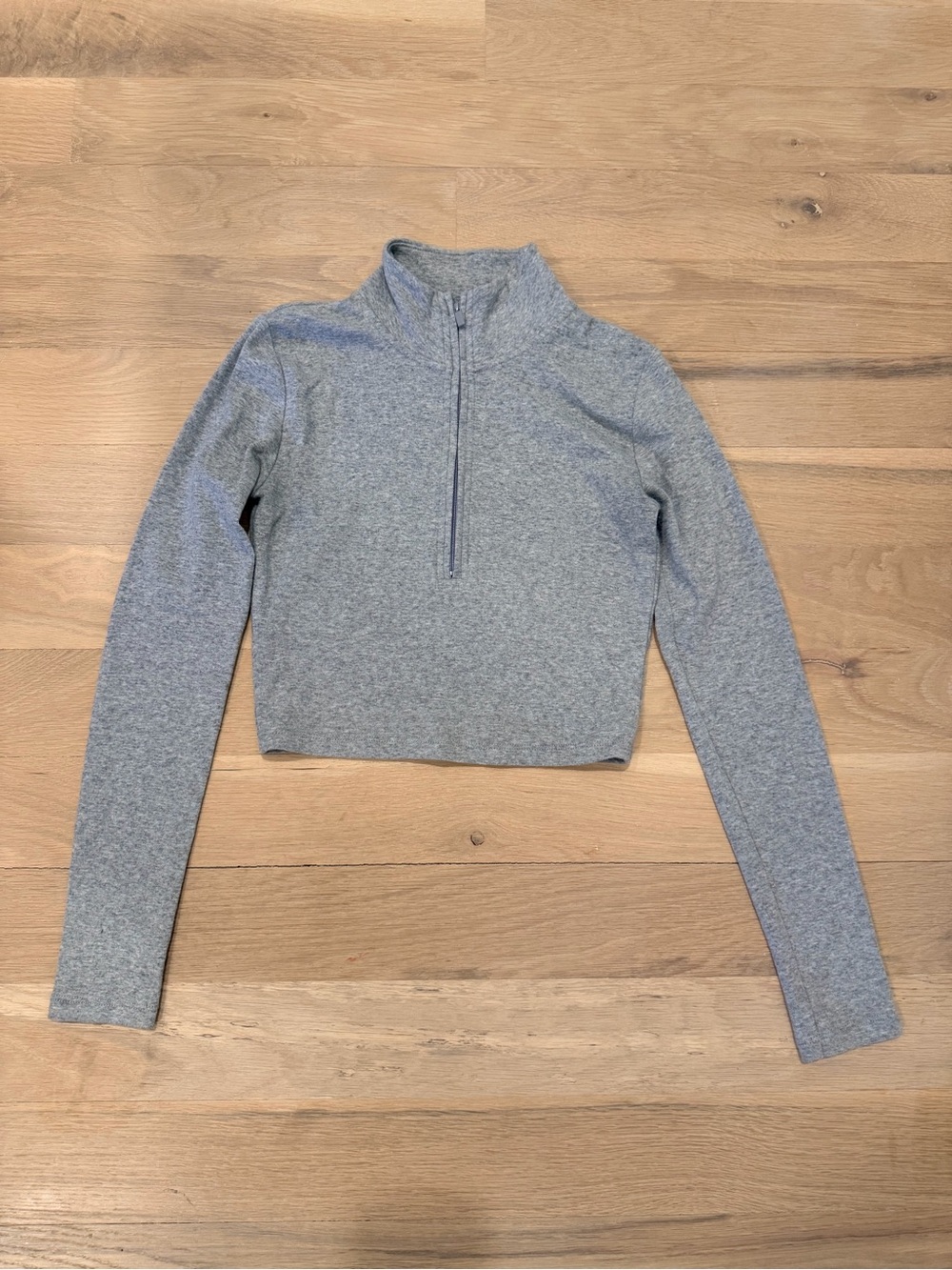 Aritzia - Sunday Best - Cropped Quarter-Zip Gray Long Sleeve